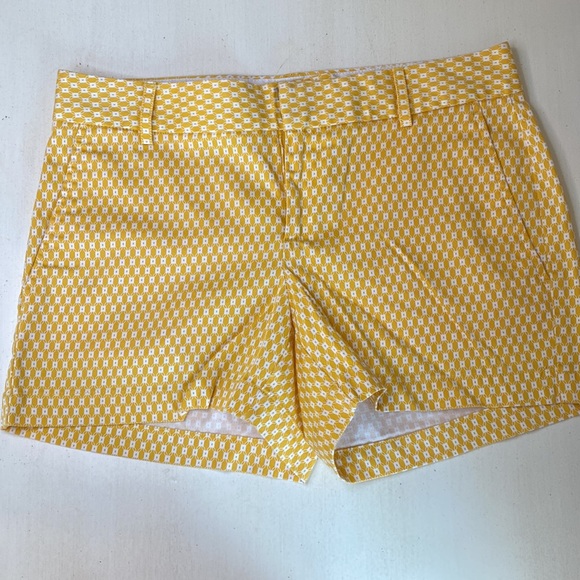 Set of 3 / Banana Republic Ryan Fit & Martin Fit Shorts - Picture 7 of 14